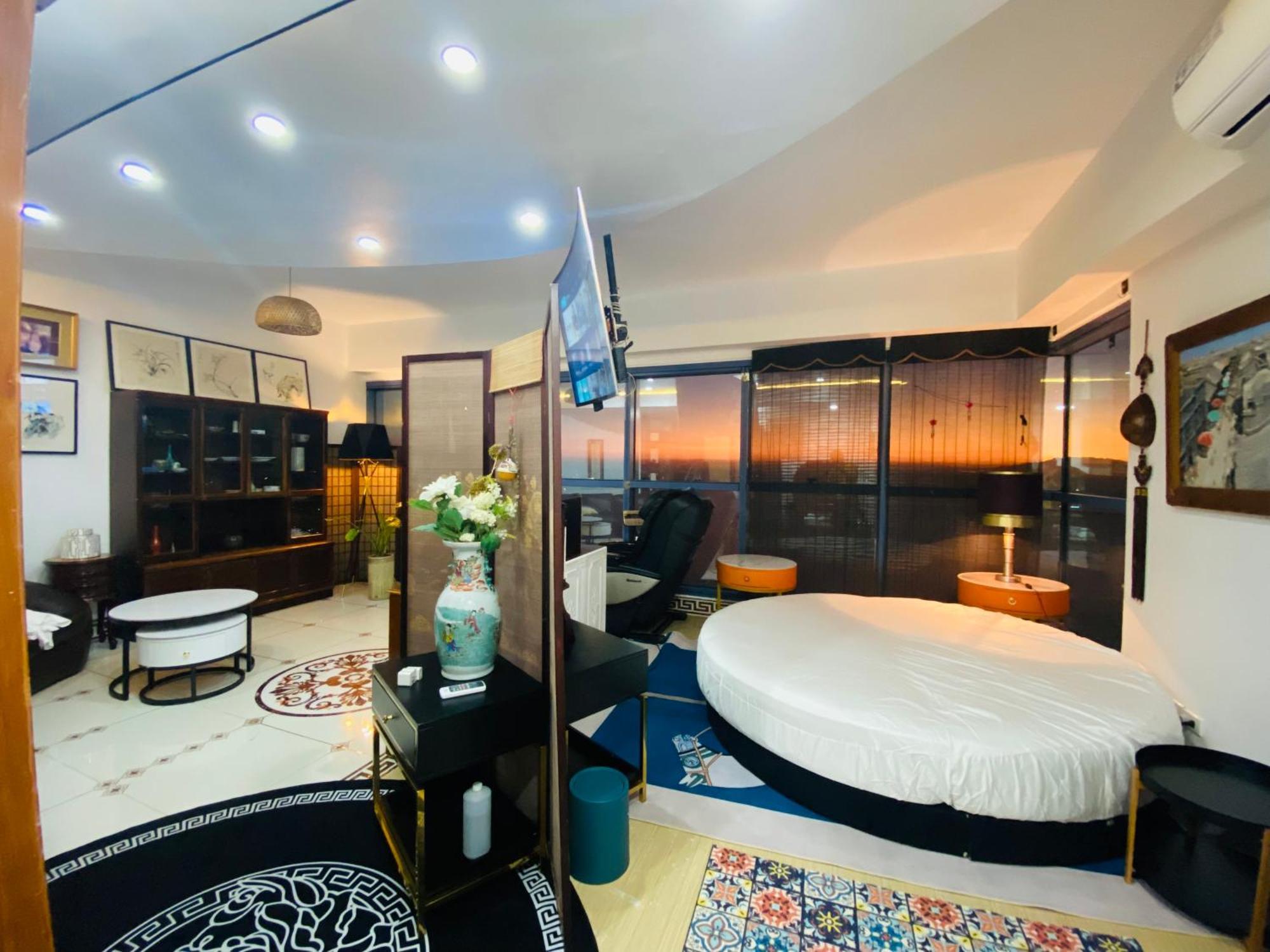Sunset House Roxas Bay Appartement Manilla Buitenkant foto