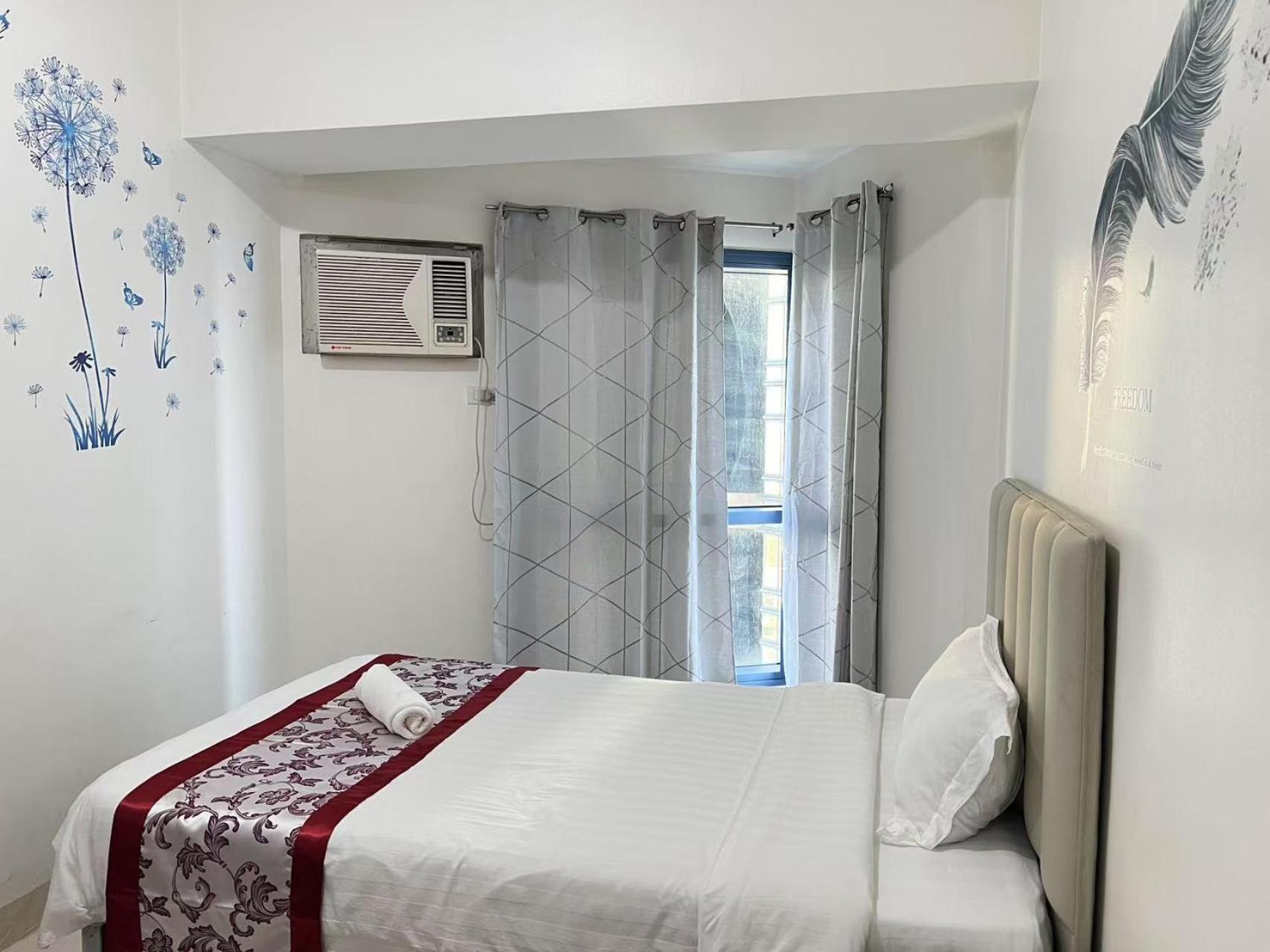 Sunset House Roxas Bay Appartement Manilla Buitenkant foto